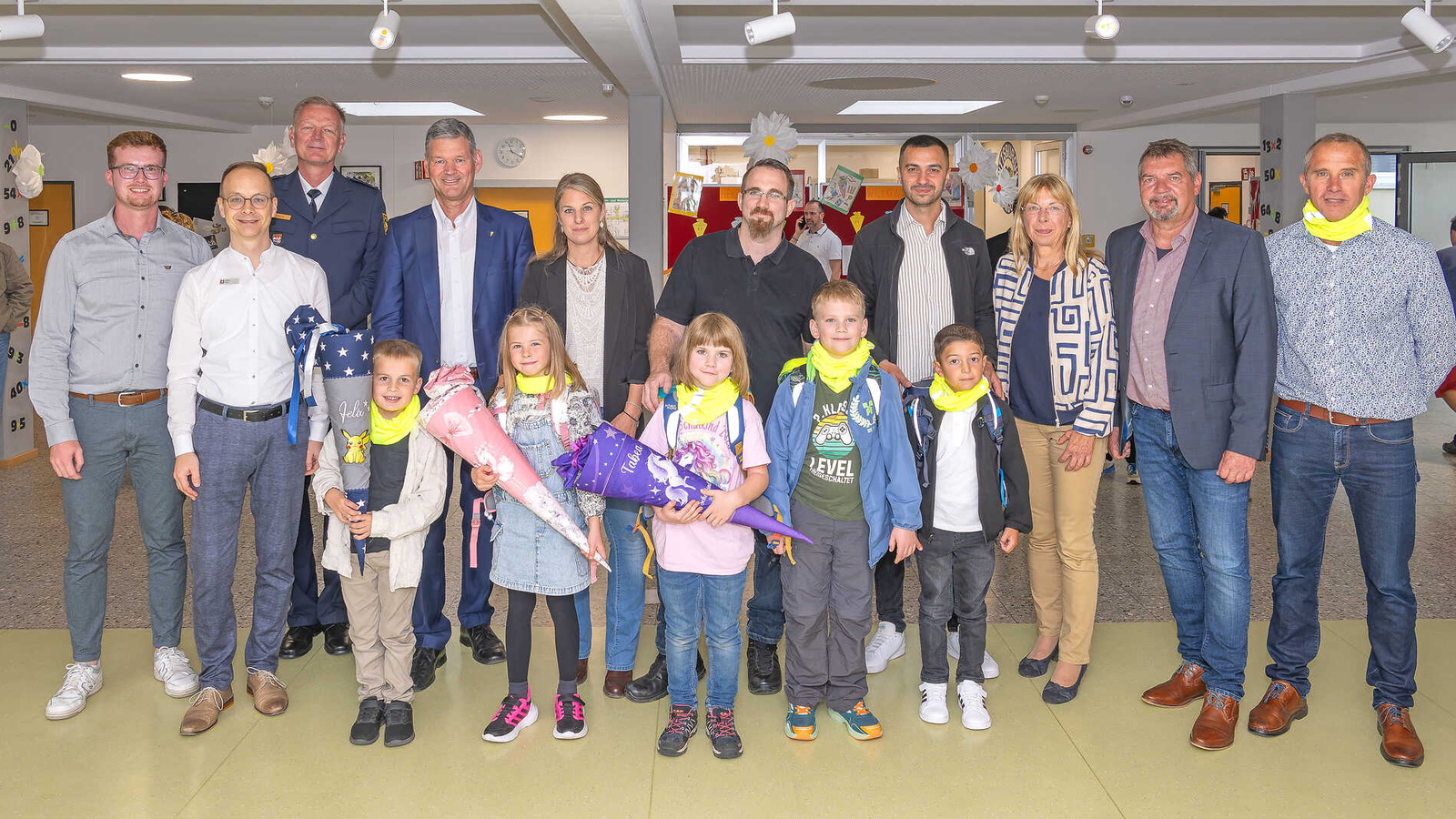 Schulanfängerinnen und Schulanfänger