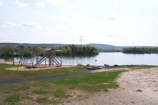 Niedernberg Badesee