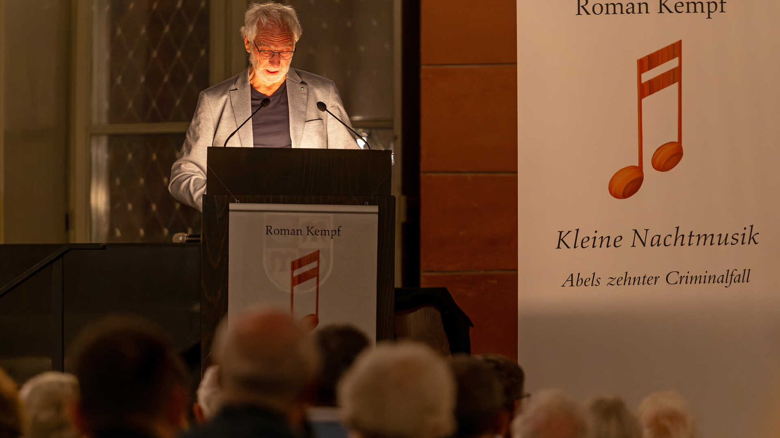 Roman Kempf während der Lesung