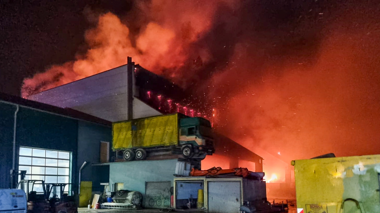 Brand im Elsenfelder Industriegebiet