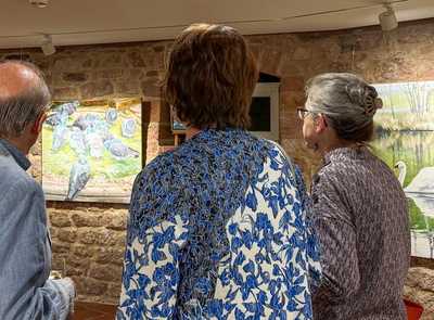 Besucher der Ausstellung