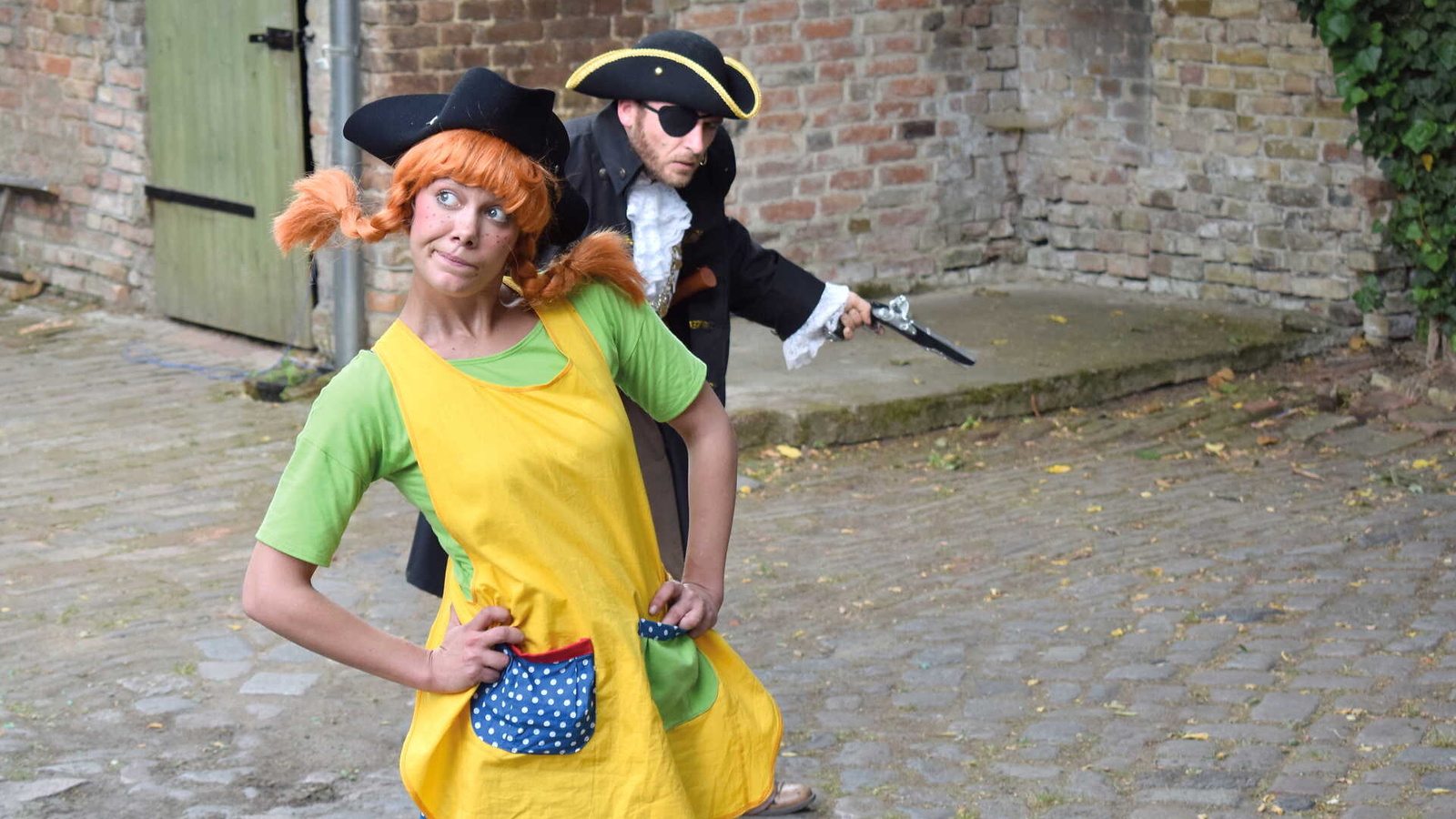 Pippi Langstrumpf mit ihren Freunden