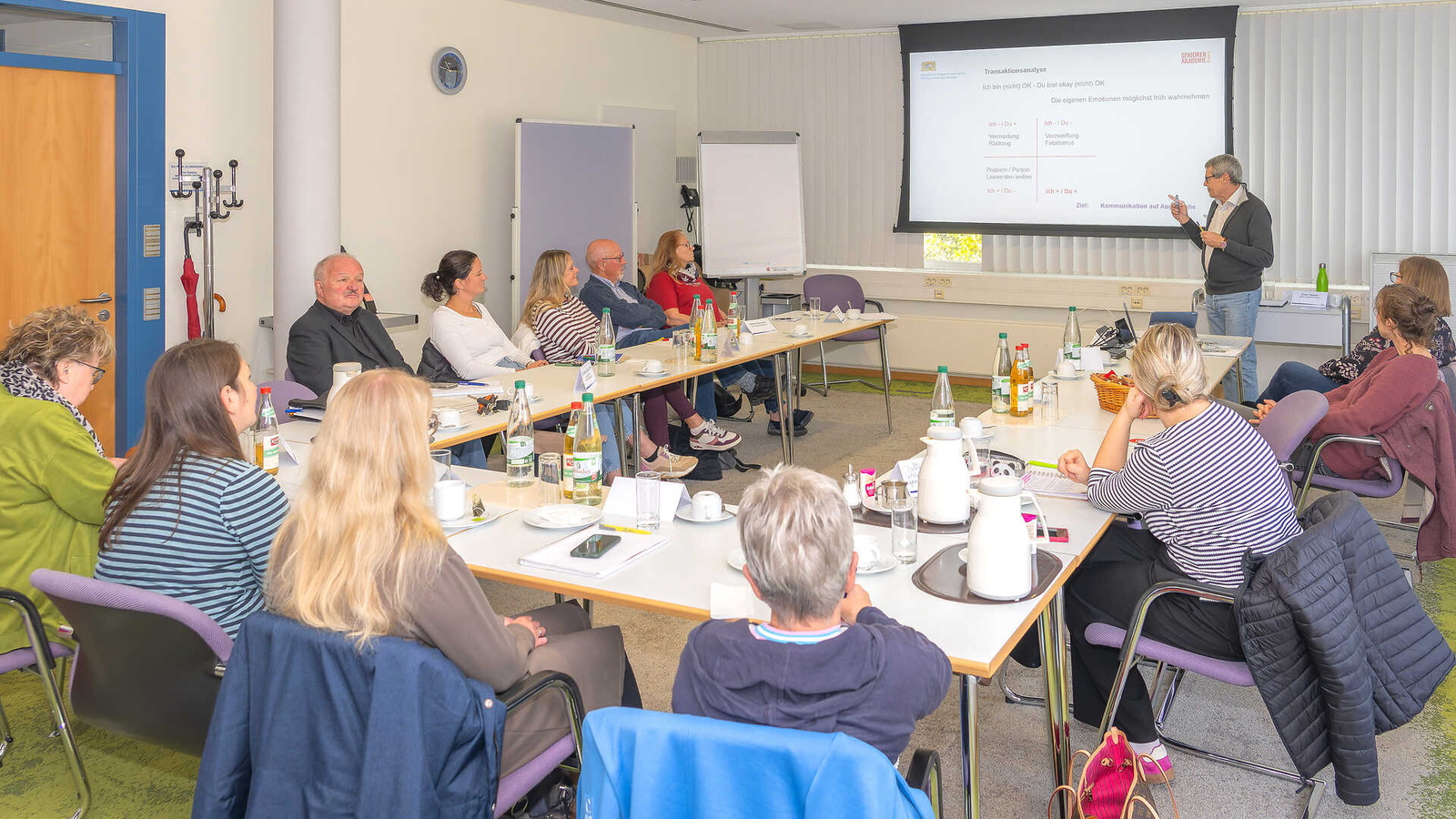 Teilnehmerinnen und Teilnehmer der ganztägigen Schulung