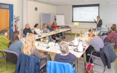 Teilnehmerinnen und Teilnehmer der ganztägigen Schulung