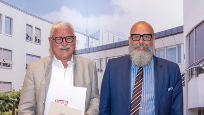 Übergabe des Sonderpreises